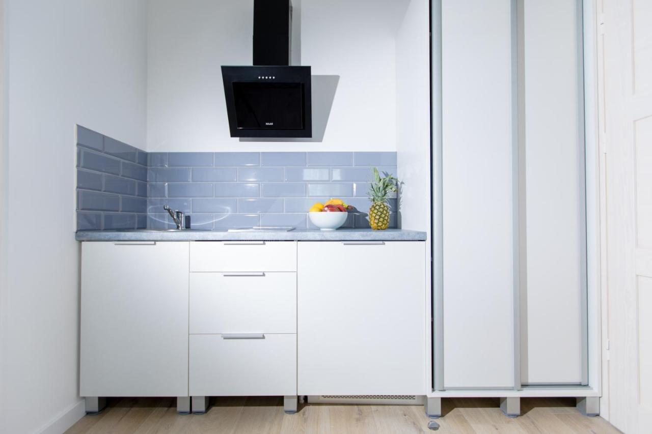 Pomona Apartment *